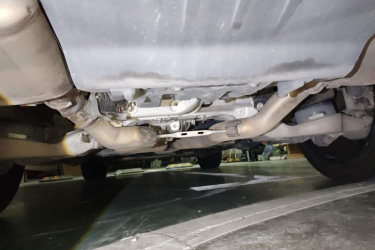 Used Land Rover Range 2020 3.0 L6 Long-Wheelbase Legacy Chassis Rear
