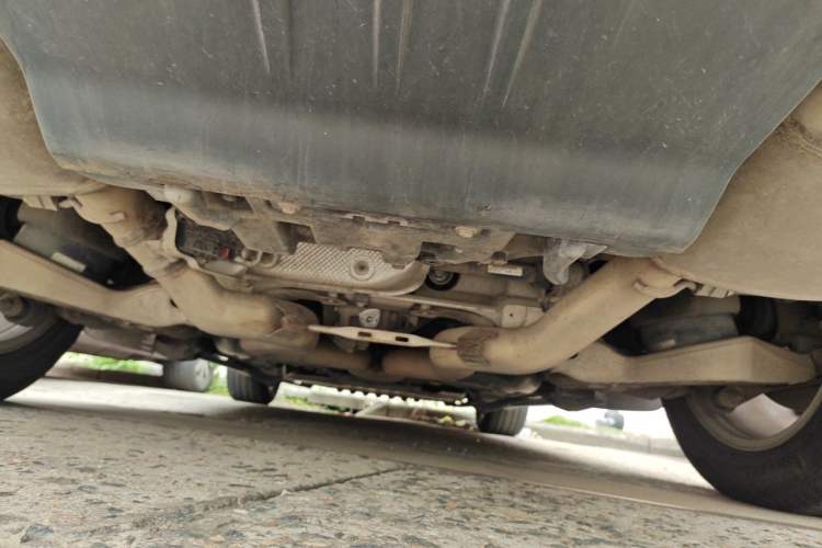 Used Land Rover Range 2020 3.0 L6 Legacy Edition Chassis Rear