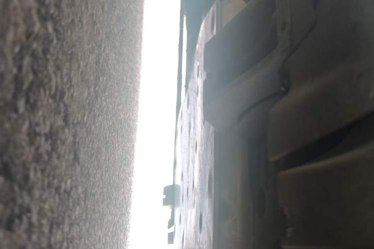 Used Land Rover Range  Chassis Rear Left