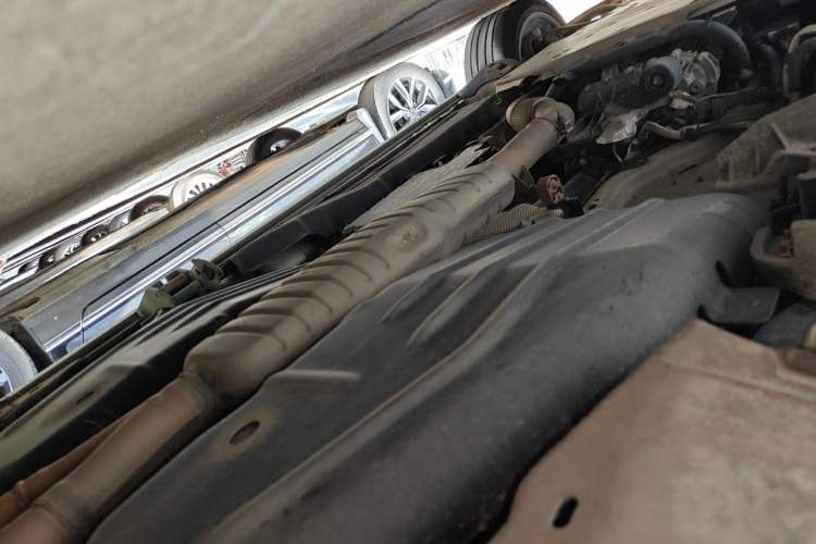 Used Land Rover Range 2020 3.0 L6 Long-Wheelbase Legacy Chassis Rear Left