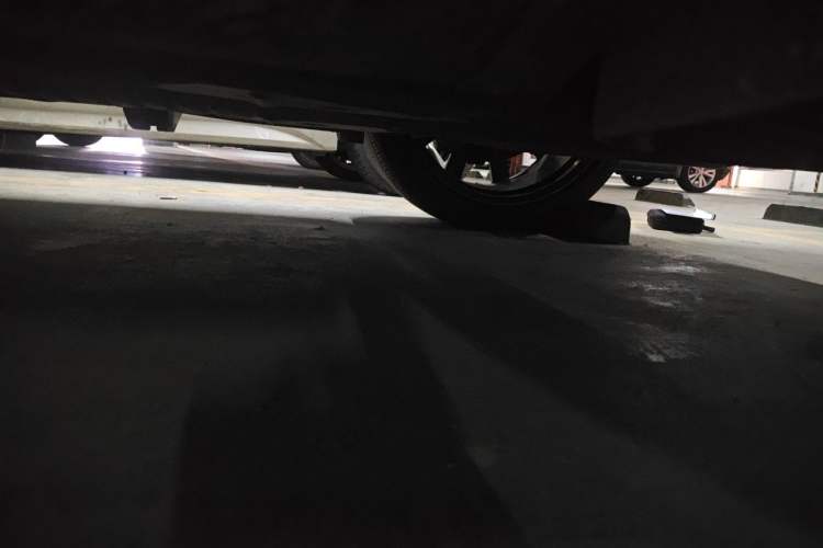 Used Land Rover Range 2020 3.0 L6 Long-Wheelbase Legacy Chassis Rear Left