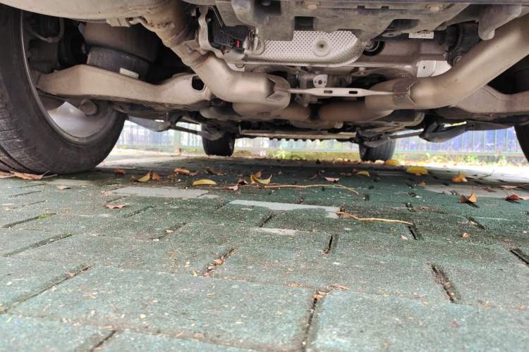 Used Land Rover Range 2020 3.0 L6 Long-Wheelbase Legacy Chassis Rear