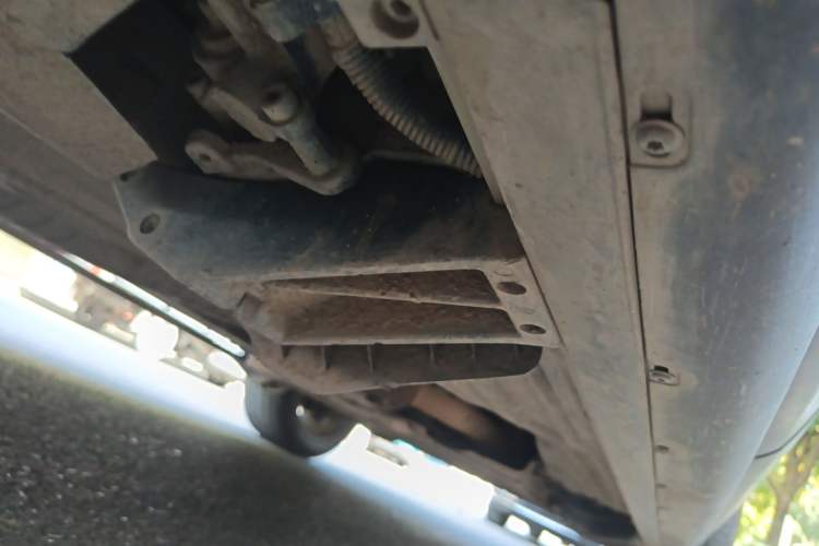 Used Land Rover Range 2020 3.0 L6 Grand Edition Chassis Rear Right