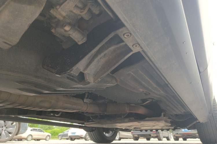 Used Land Rover Range 2020 3.0 L6 Grand Edition Chassis Rear Right