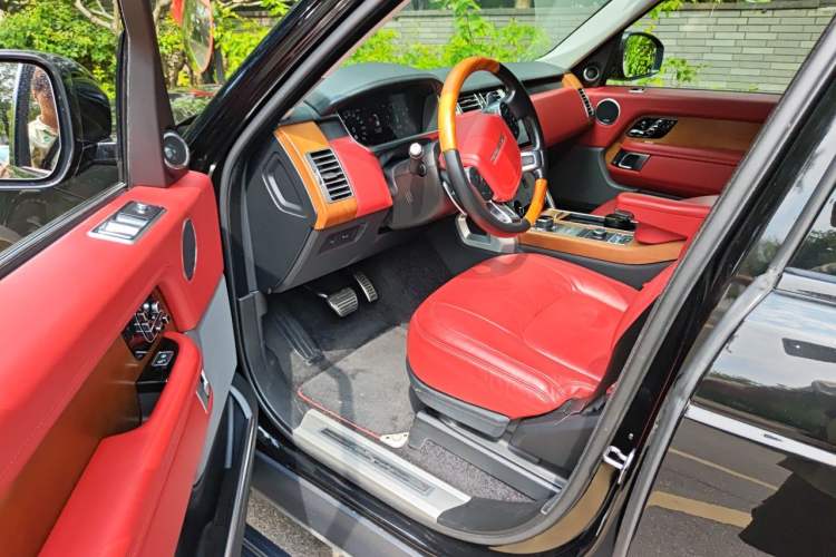 Used Land Rover Range 2020 3.0 L6 Prestige Extended-Length Version Driver Seat