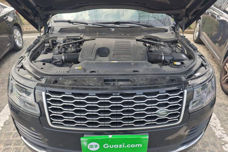 Used Land Rover Range 2020 3.0 L6 Long-Wheelbase Legacy Engine Bay