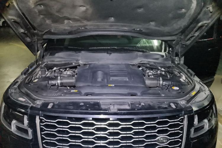 Used Land Rover Range 2020 3.0 L6 Legacy Edition Engine Bay