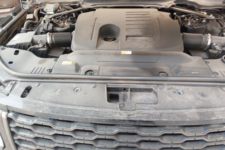Used Land Rover Range 2020 3.0 L6 Long-Wheelbase Legacy Engine Bay