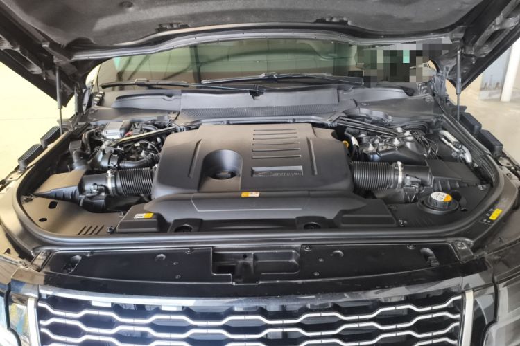 Used Land Rover Range 2020 3.0 L6 Long-Wheelbase Legacy Engine Bay