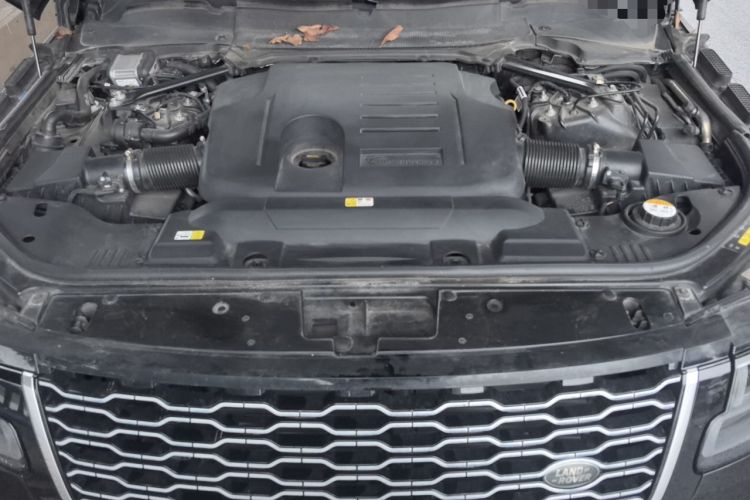 Used Land Rover Range 2020 3.0 L6 Long-Wheelbase Legacy Engine Bay
