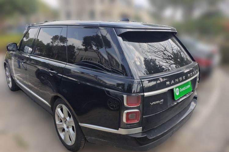 Used Land Rover Range 2020 3.0 L6 Long-Wheelbase Legacy Exterior 3