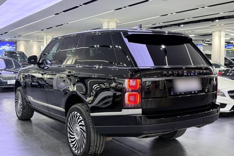 Used Land Rover Range 2020 3.0 L6 Grand Edition Exterior 3