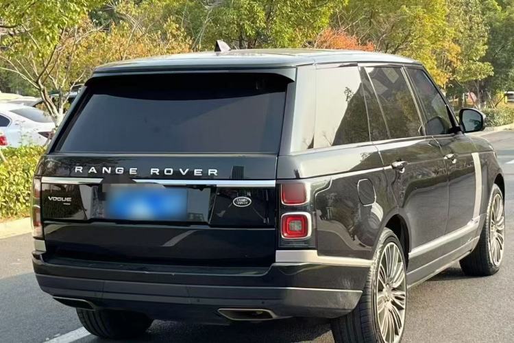 Used Land Rover Range 2020 3.0 L6 Long-Wheelbase Legacy Exterior 4