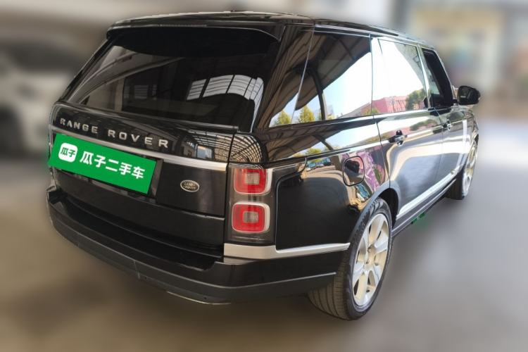 Used Land Rover Range 2020 3.0 L6 Long-Wheelbase Legacy Exterior 5
