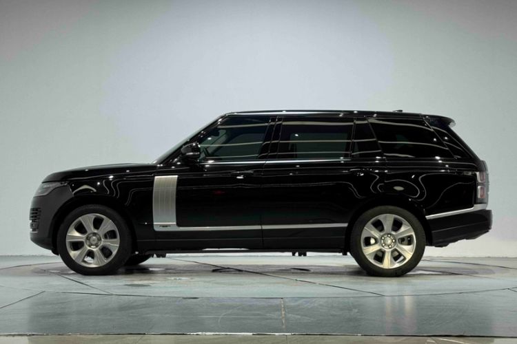 Used Land Rover Range 2020 3.0 L6 Long-Wheelbase Legacy Exterior 6