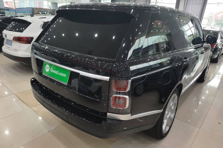 Used Land Rover Range 2020 3.0 L6 Long-Wheelbase Legacy Exterior 6