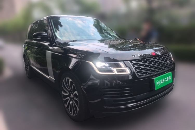 Used Land Rover Range 2020 3.0 L6 Grand Edition Front Right 45 Deg