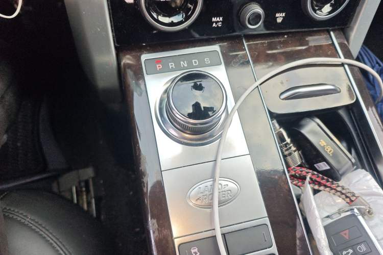 Used Land Rover Range 2020 3.0 L6 Long-Wheelbase Legacy Gear Lever