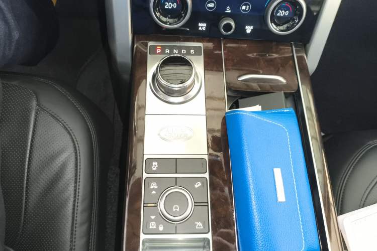 Used Land Rover Range 2020 3.0 L6 Long-Wheelbase Legacy Gear Lever