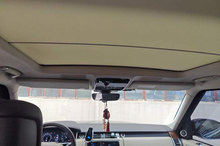 Used Land Rover Range 2020 3.0 L6 Legacy Edition Headliner