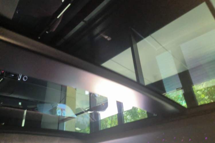 Used Land Rover Range 2020 3.0 L6 Long-Wheelbase Legacy Headliner