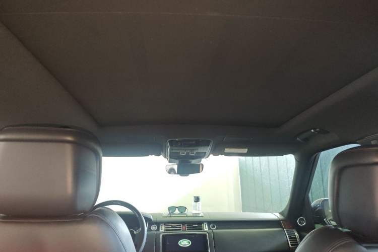 Used Land Rover Range  Headliner