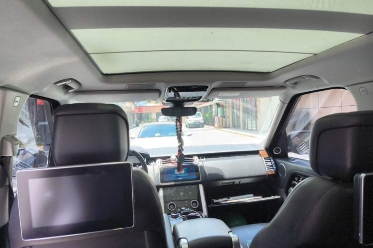 Used Land Rover Range 2020 3.0 L6 Long-Wheelbase Legacy Headliner