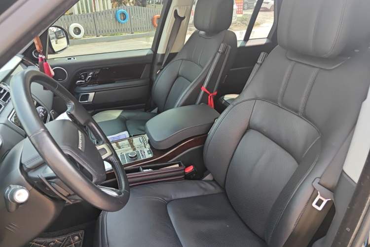 Used Land Rover Range 2020 3.0 L6 Legacy Edition Left Front Seat
