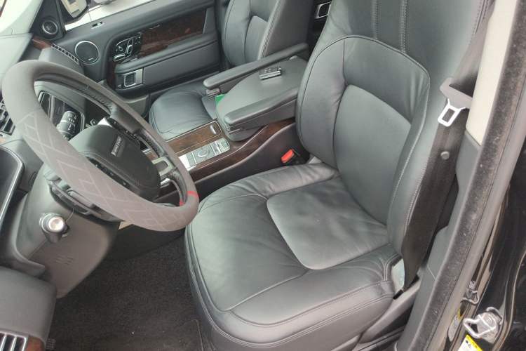 Used Land Rover Range 2020 3.0 L6 Grand Edition Left Front Seat