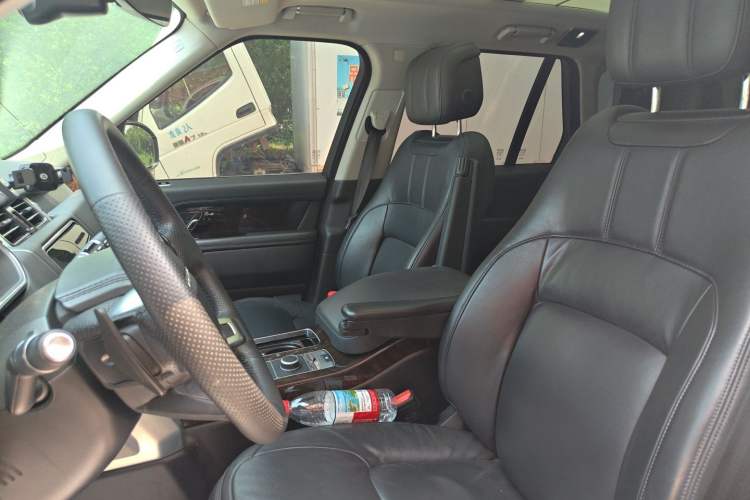 Used Land Rover Range 2020 3.0 L6 Grand Edition Left Front Seat