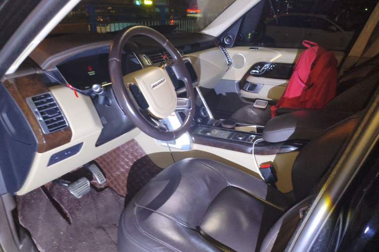 Used Land Rover Range 2020 3.0 L6 Long-Wheelbase Legacy Left Front Seat