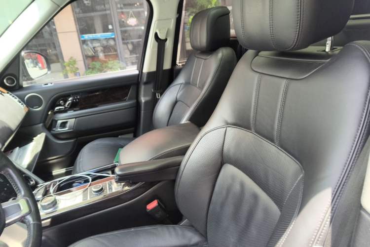 Used Land Rover Range 2020 3.0 L6 Long-Wheelbase Legacy Left Front Seat