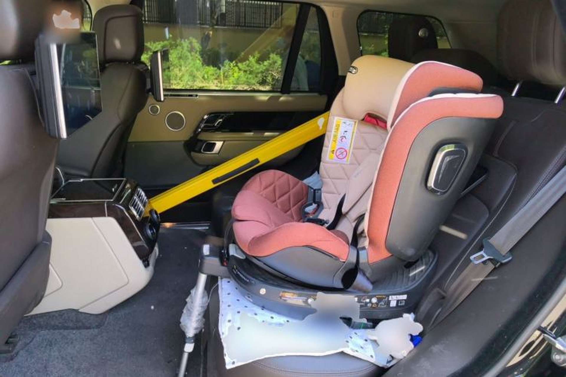 Used Land Rover Range 2020 3.0 L6 Long-Wheelbase Legacy Left Rear Seat