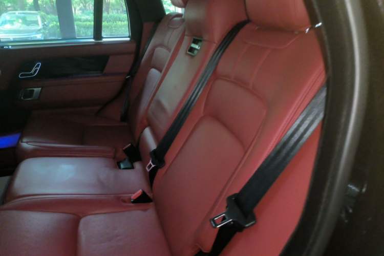 Used Land Rover Range 2020 3.0 L6 Long-Wheelbase Legacy Left Rear Seat