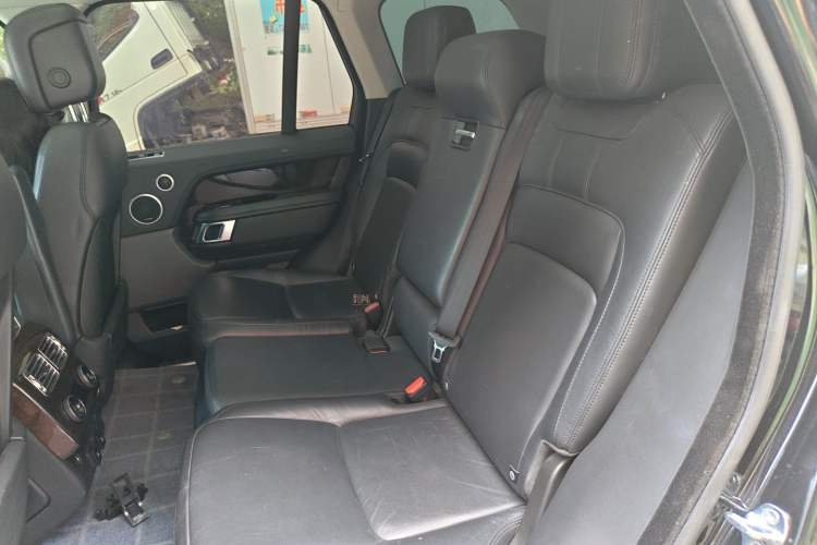 Used Land Rover Range 2020 3.0 L6 Grand Edition Left Rear Seat