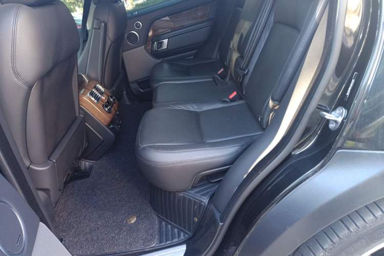 Used Land Rover Range  Left Rear Seat