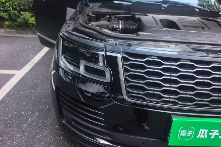 Used Land Rover Range 2020 3.0 L6 Grand Edition Right Front Headlight