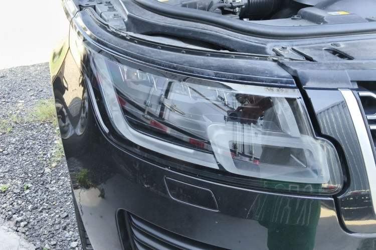 Used Land Rover Range 2020 3.0 L6 Long-Wheelbase Legacy Right Front Headlight