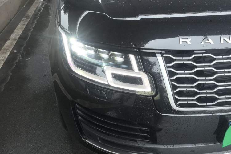 Used Land Rover Range 2020 3.0 L6 Long-Wheelbase Legacy Right Front Headlight