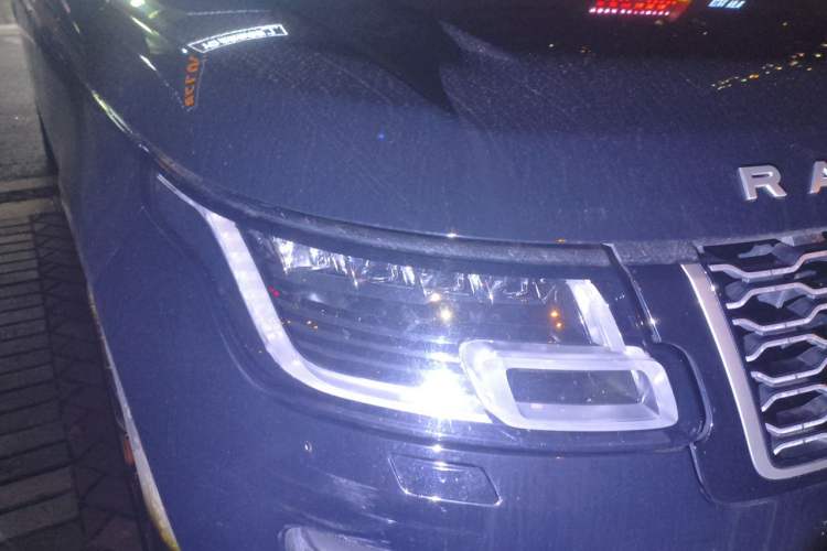 Used Land Rover Range 2020 3.0 L6 Long-Wheelbase Legacy Right Front Headlight