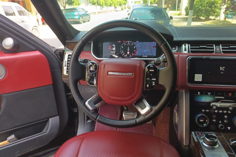 Used Land Rover Range 2020 3.0 L6 Grand Edition Steering Wheel