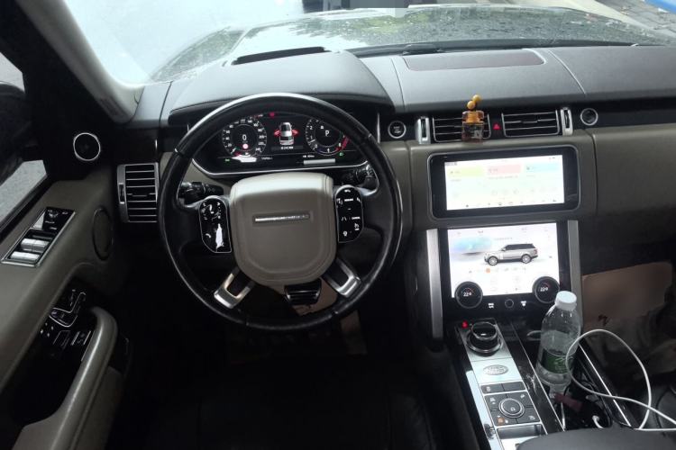 Used Land Rover Range 2020 3.0 L6 Long-Wheelbase Legacy Steering Wheel