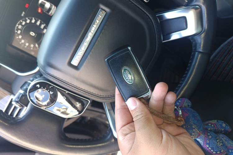 Used Land Rover Range  Vehicle Key