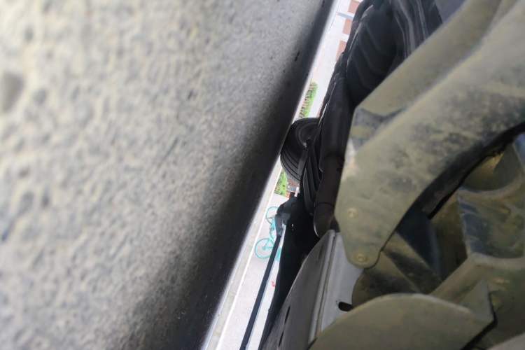 Used Land Rover Range 2020 3.0 L6 Long-Wheelbase Legacy Chassis Front Right