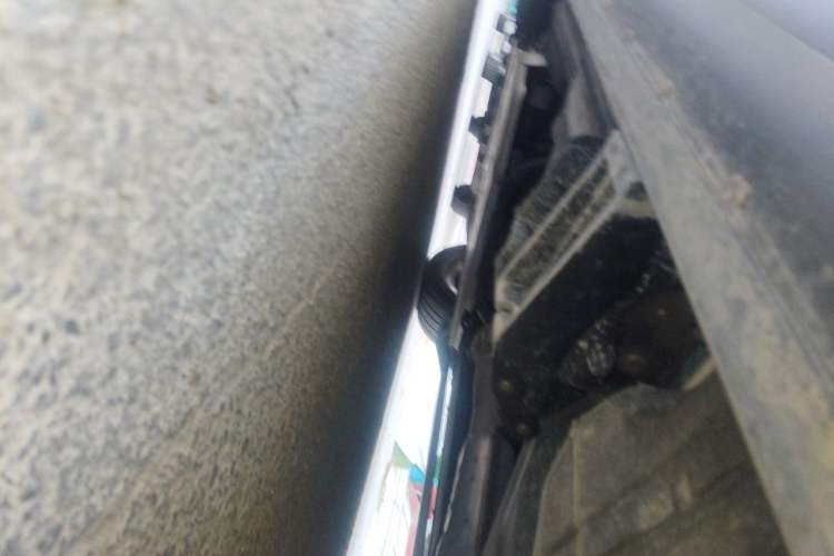 Used Land Rover Range 2020 3.0 L6 Long-Wheelbase Legacy Chassis Rear Left