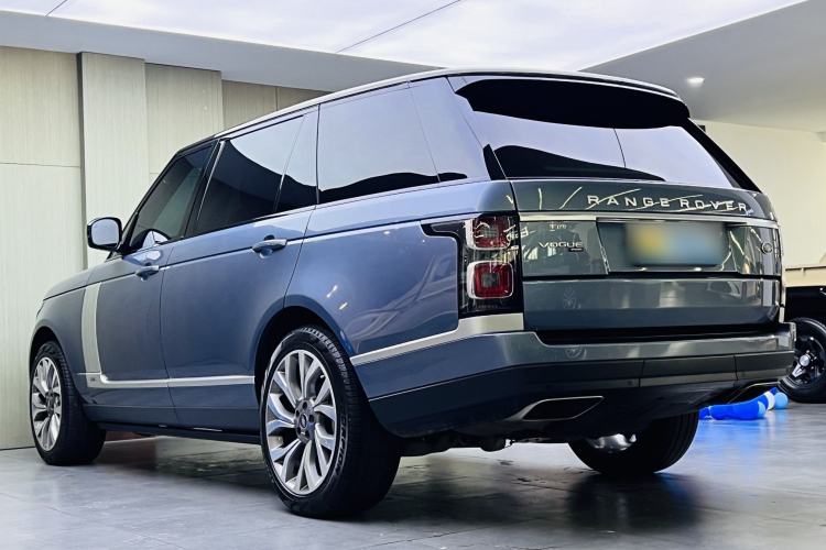 Used Land Rover Range 2020 3.0 L6 Long-Wheelbase Legacy Exterior 2