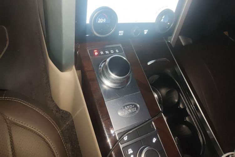 Used Land Rover Range 2020 3.0 L6 Long-Wheelbase Legacy Gear Lever