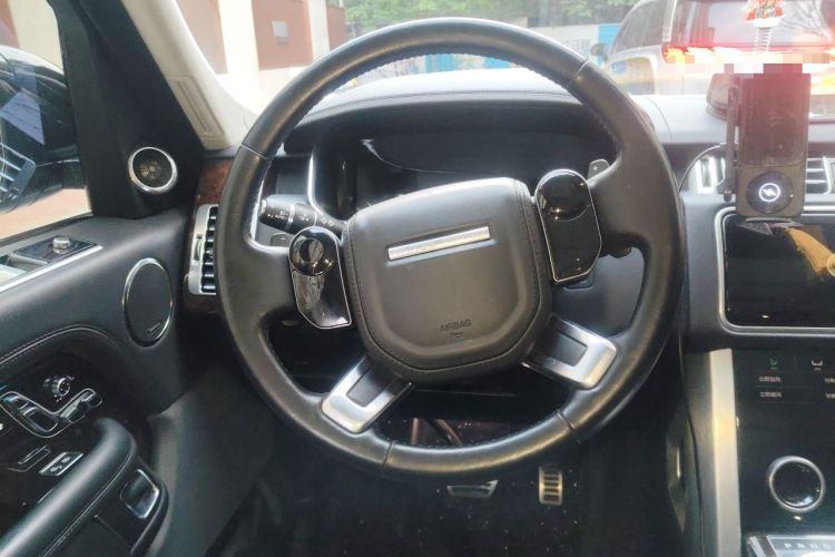 Used Land Rover Range 2020 3.0 L6 Long-Wheelbase Legacy Steering Wheel