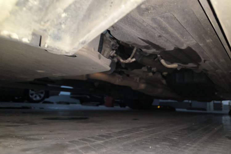 Used Land Rover Range 2020 3.0 L6 Long-Wheelbase Legacy Chassis Front Left