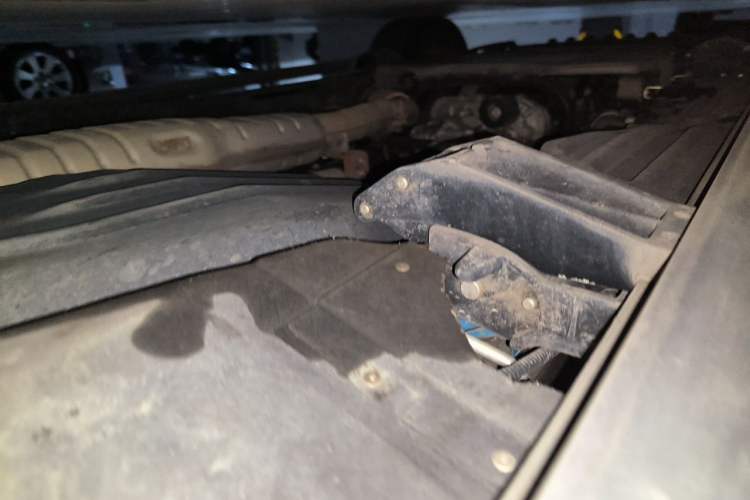 Used Land Rover Range 2020 3.0 L6 Long-Wheelbase Legacy Chassis Rear Left